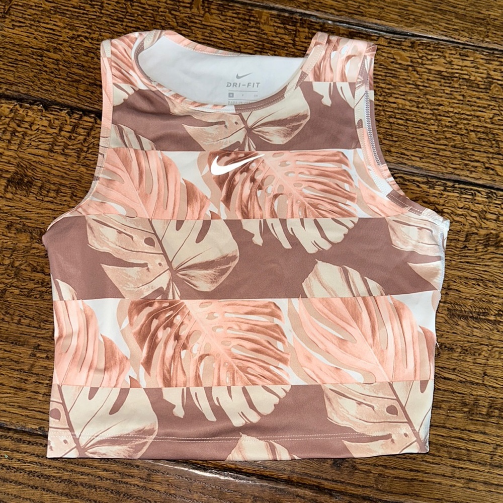 Nike Womens Top Small